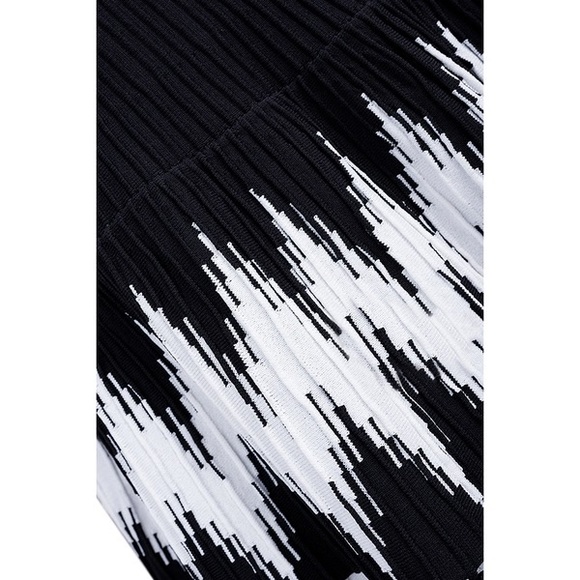 Maje Ralia Patterned Knit Dress size 2 - Picture 10 of 13